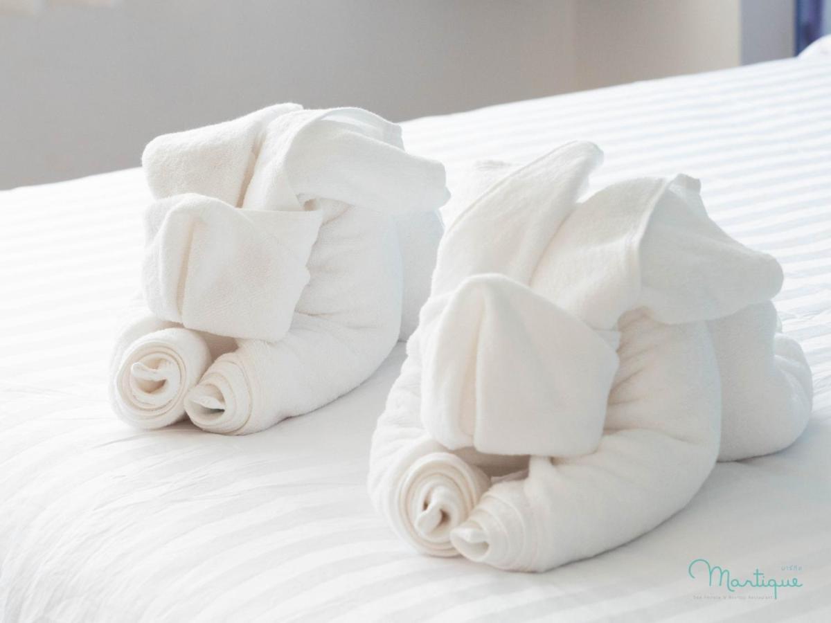 Hotel Tique Series Boutique Ban Hat Lek