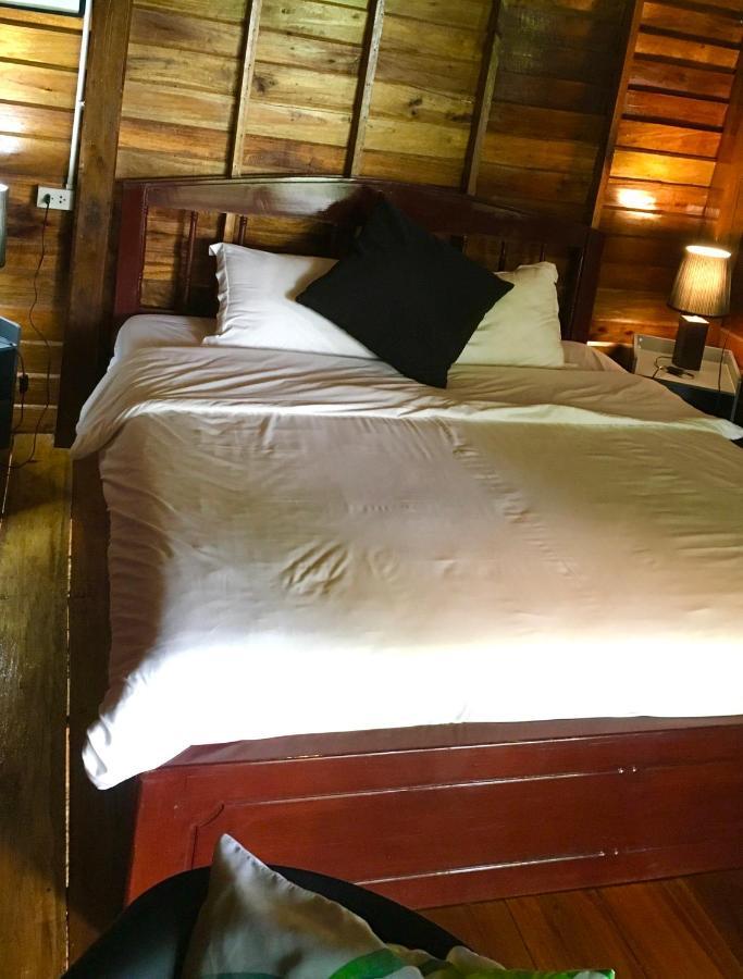 Oon Lee Resort Koh Jum