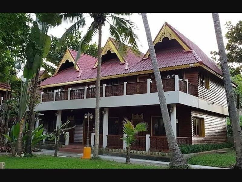 Siblanburi Hotel