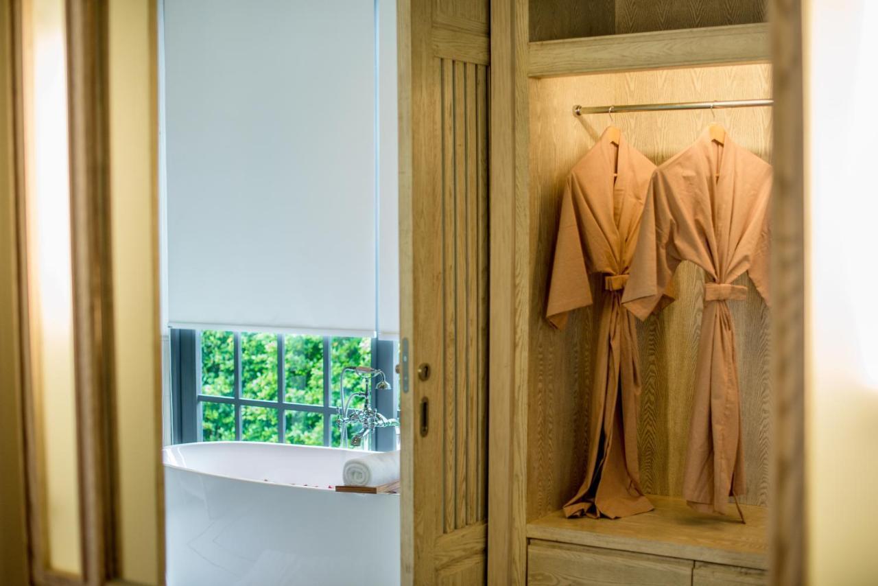 Flora Creek Resort 5*
