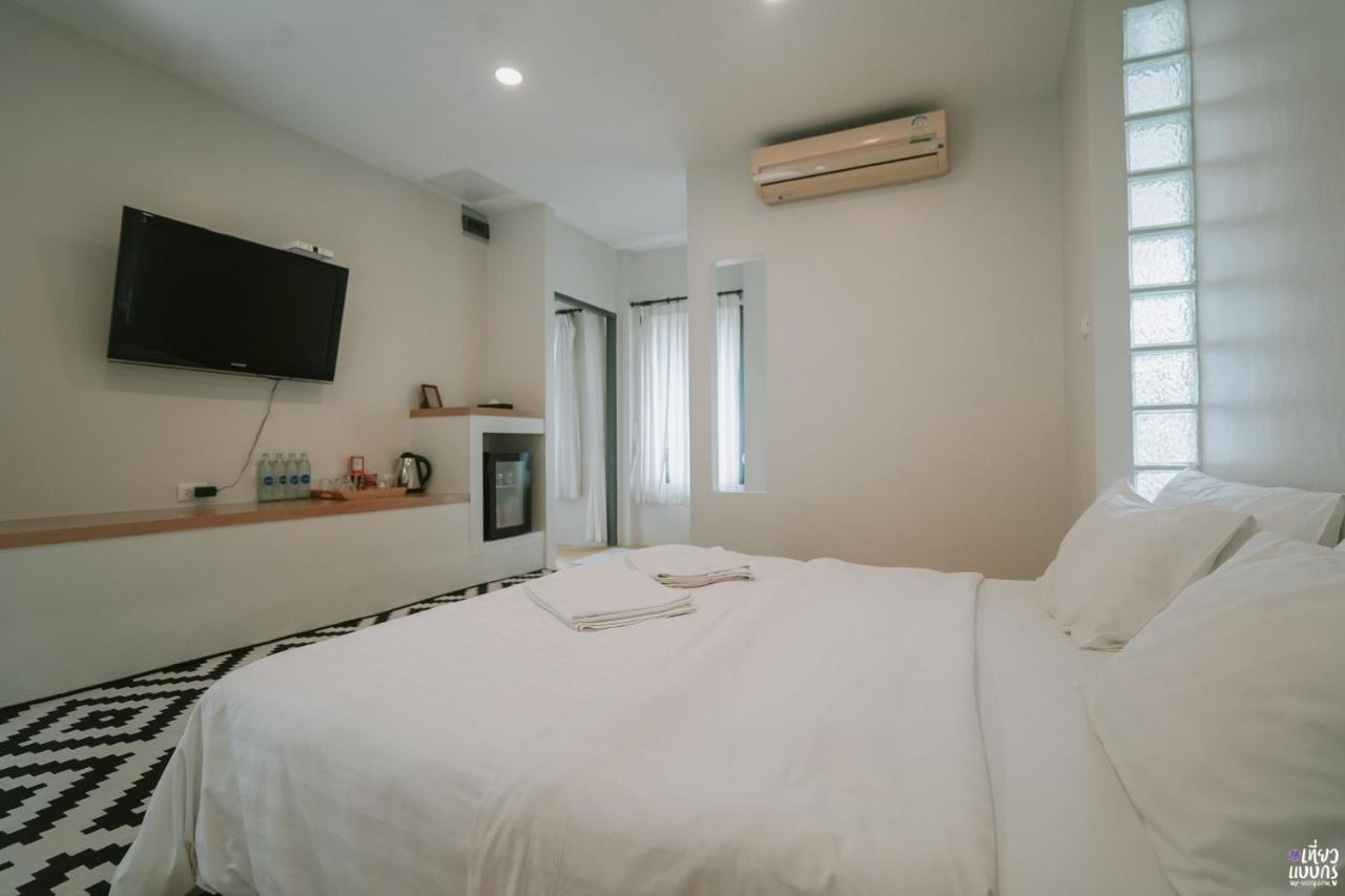 Ohana And Restaurant Resort Rayong