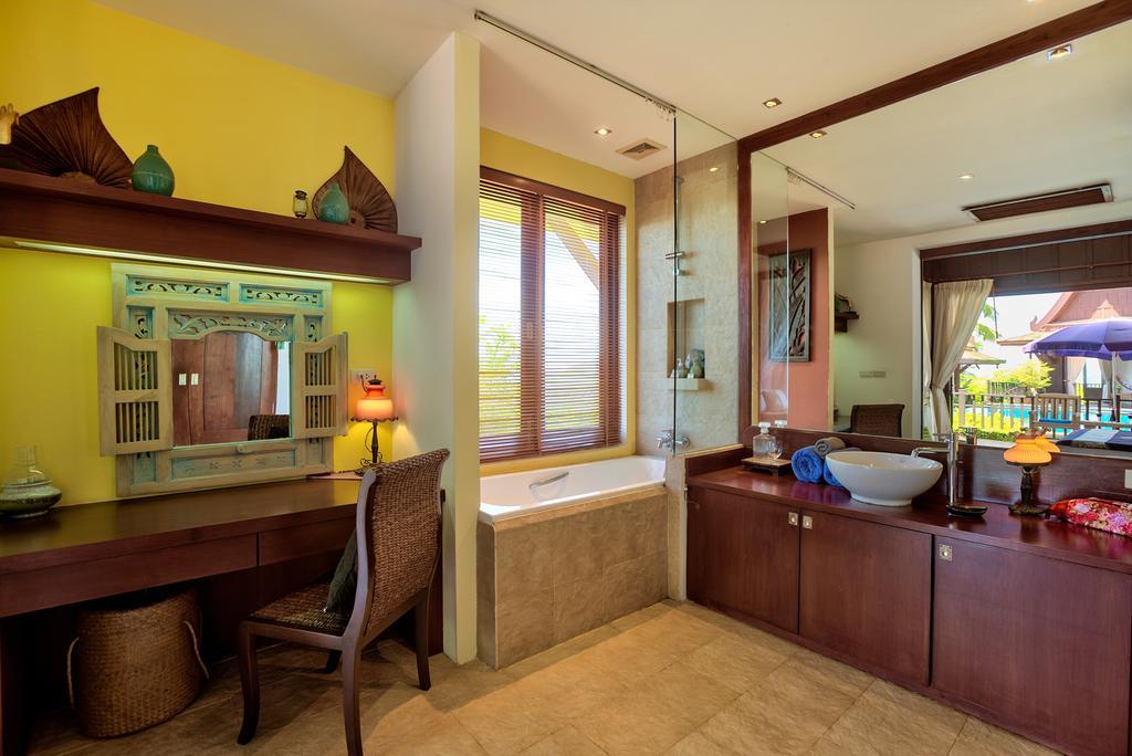 Villa Thai Teak - Panoramic Sea & Sunset Views Villa *