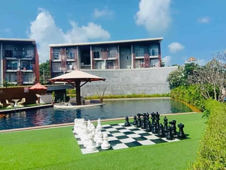 Hotel Replay & Pool 3*