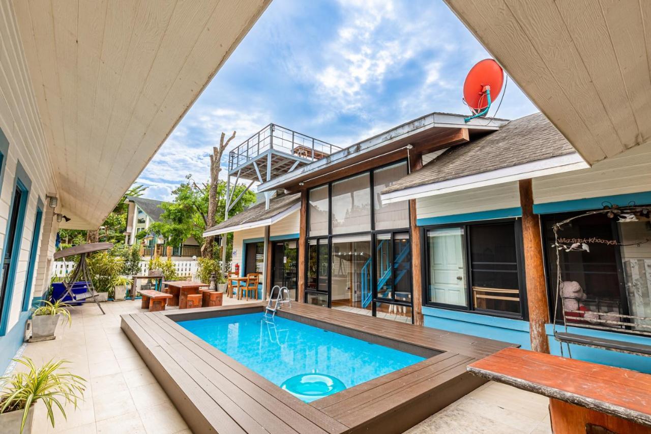 Pitak Private Pool Khaoyai Resort 3*
