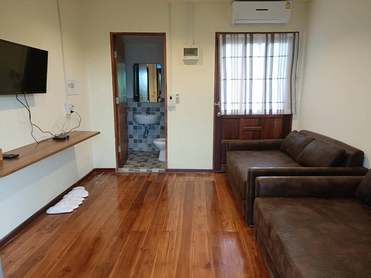 Resort Maingern Maithong Muak Lek