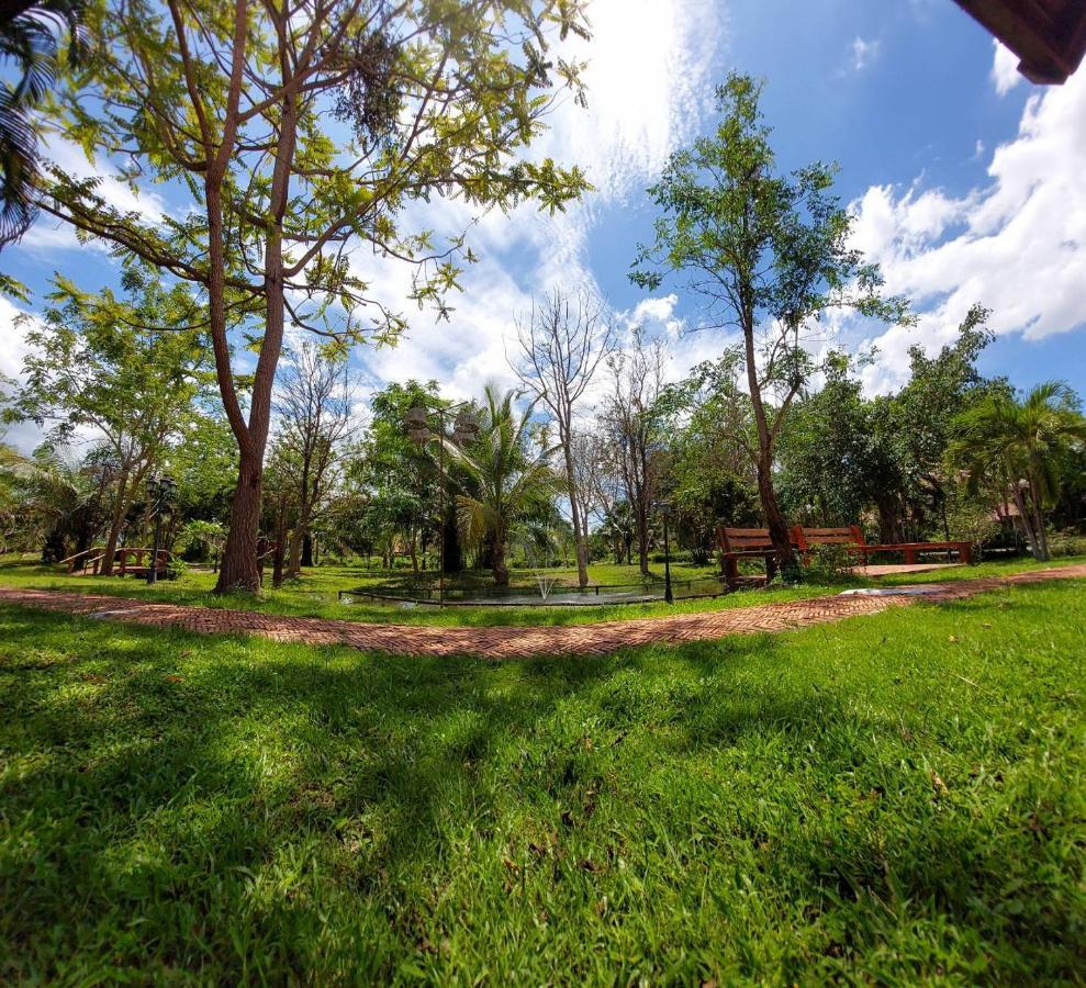 Resort Apirata Resortnan 3*