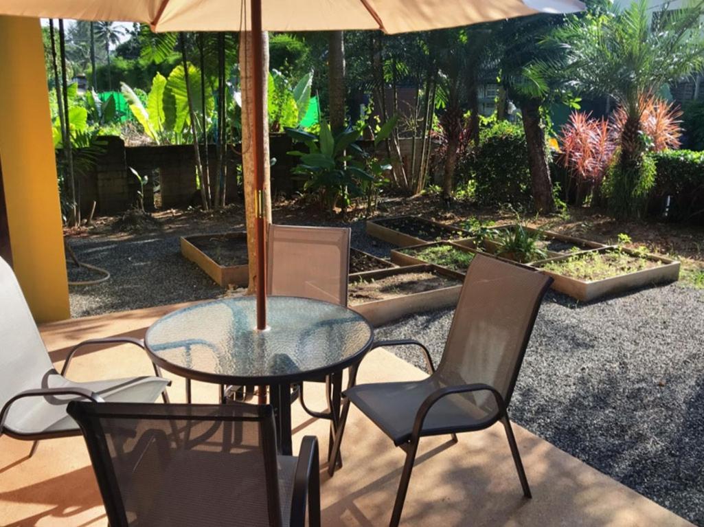 Villa Chaya *