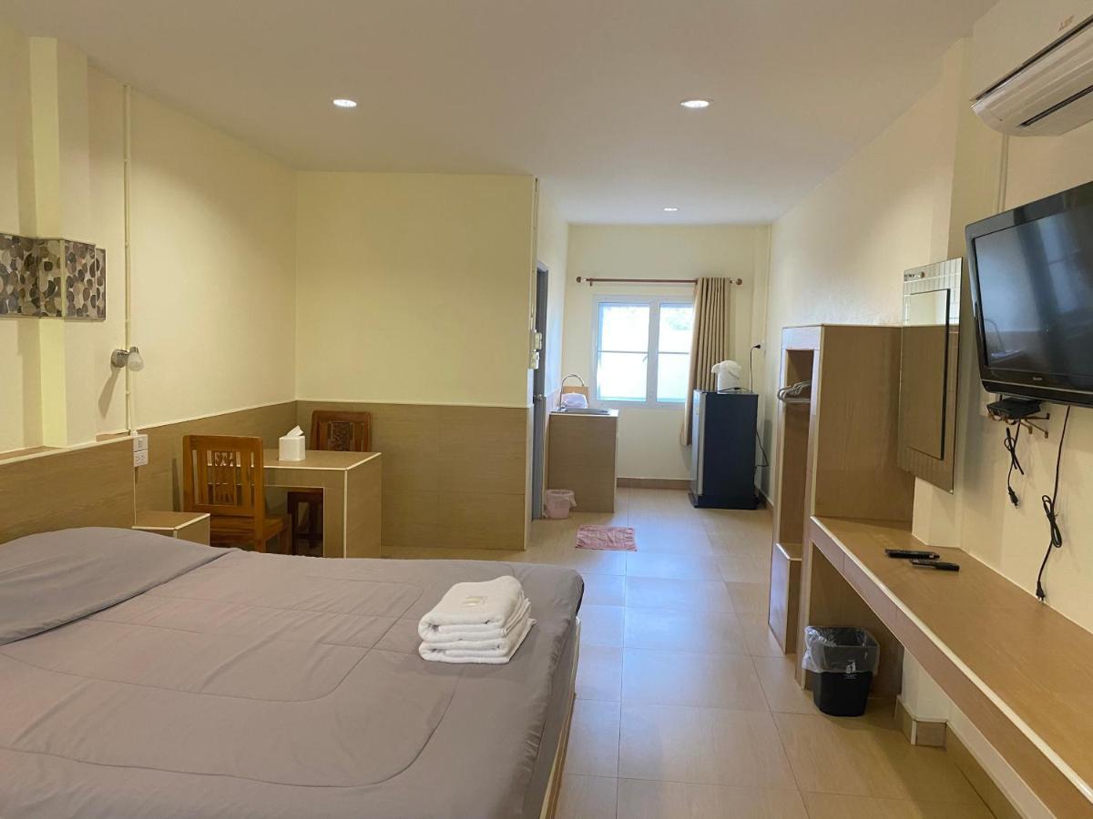 Baan Suan Palm Uttaradit