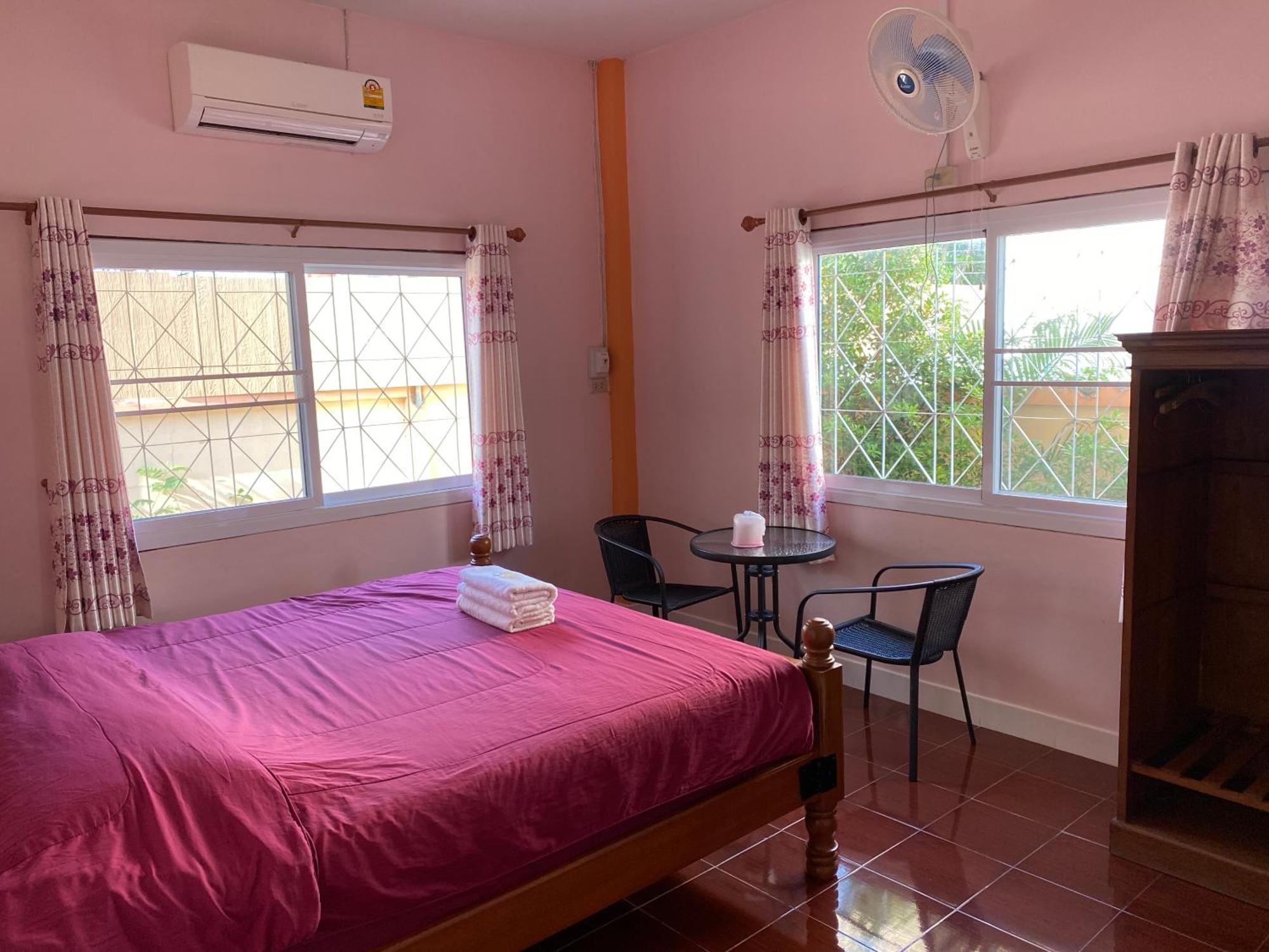 Baan Suan Palm 2* Uttaradit