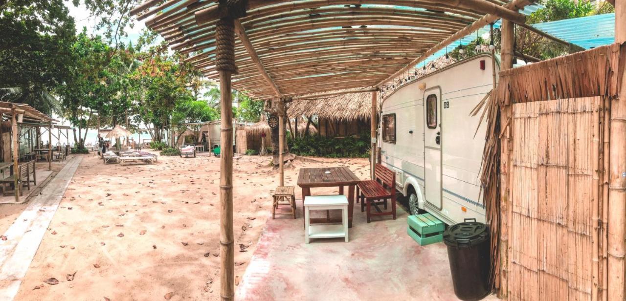 House Camp Hotel