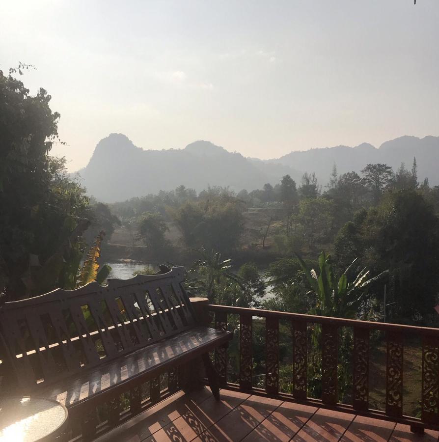 Resort Baanrai Khunya บ้านไร่คุณย่า *