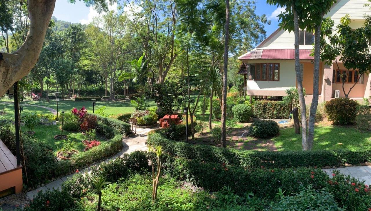 Moosiyard Hometel Khaoyai Mu Si