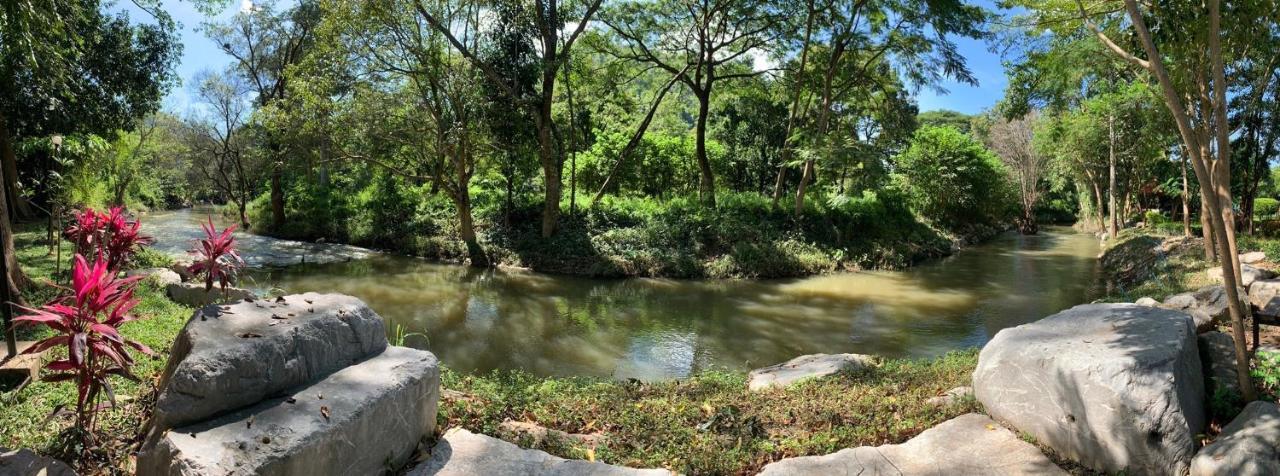 Moosiyard Hometel Khaoyai Resort