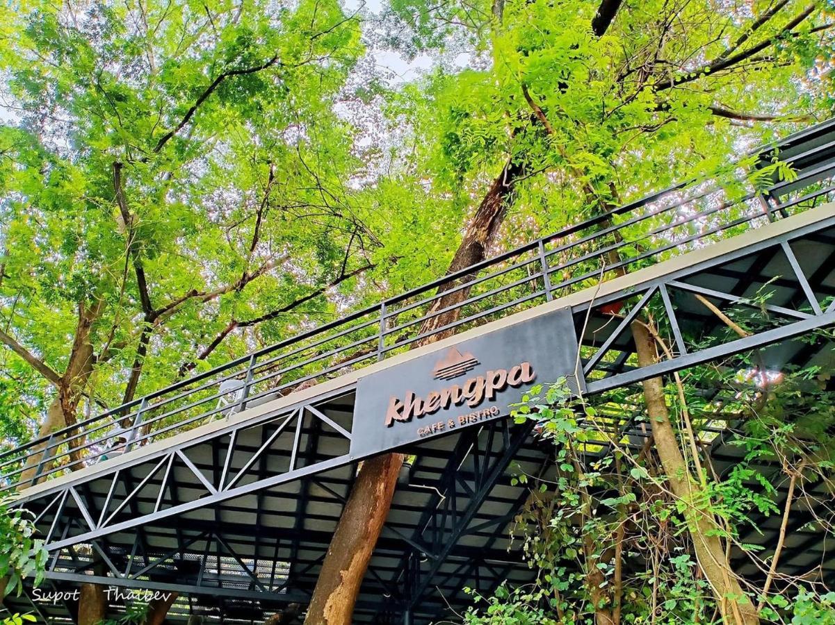 Resort Khengpa Cafe &