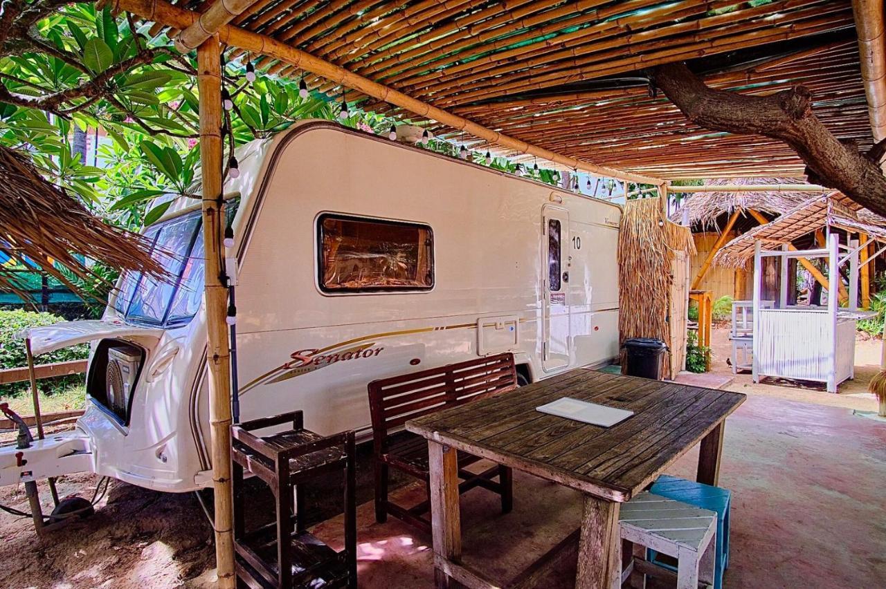 House Camp Hotel