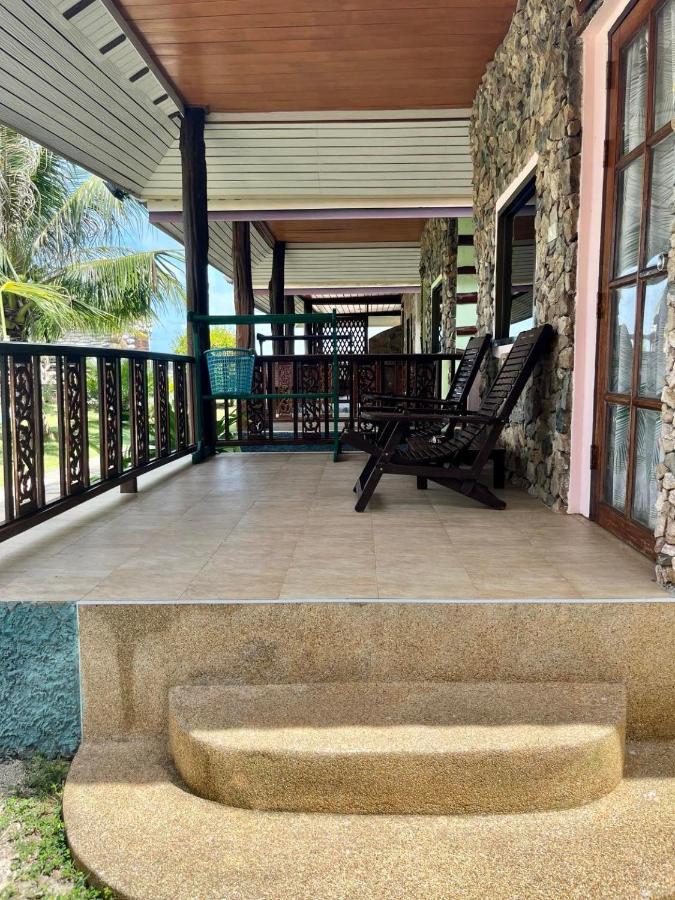 Resort First Baan Tai