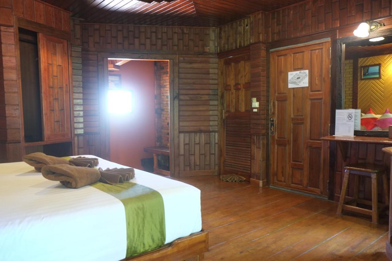 Phu Pha Aonang & Resort