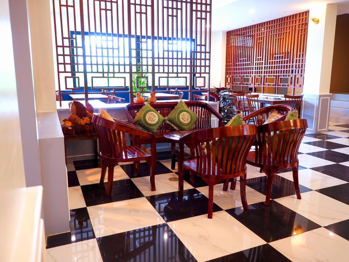 Usabai Riverside Boutique Hotel