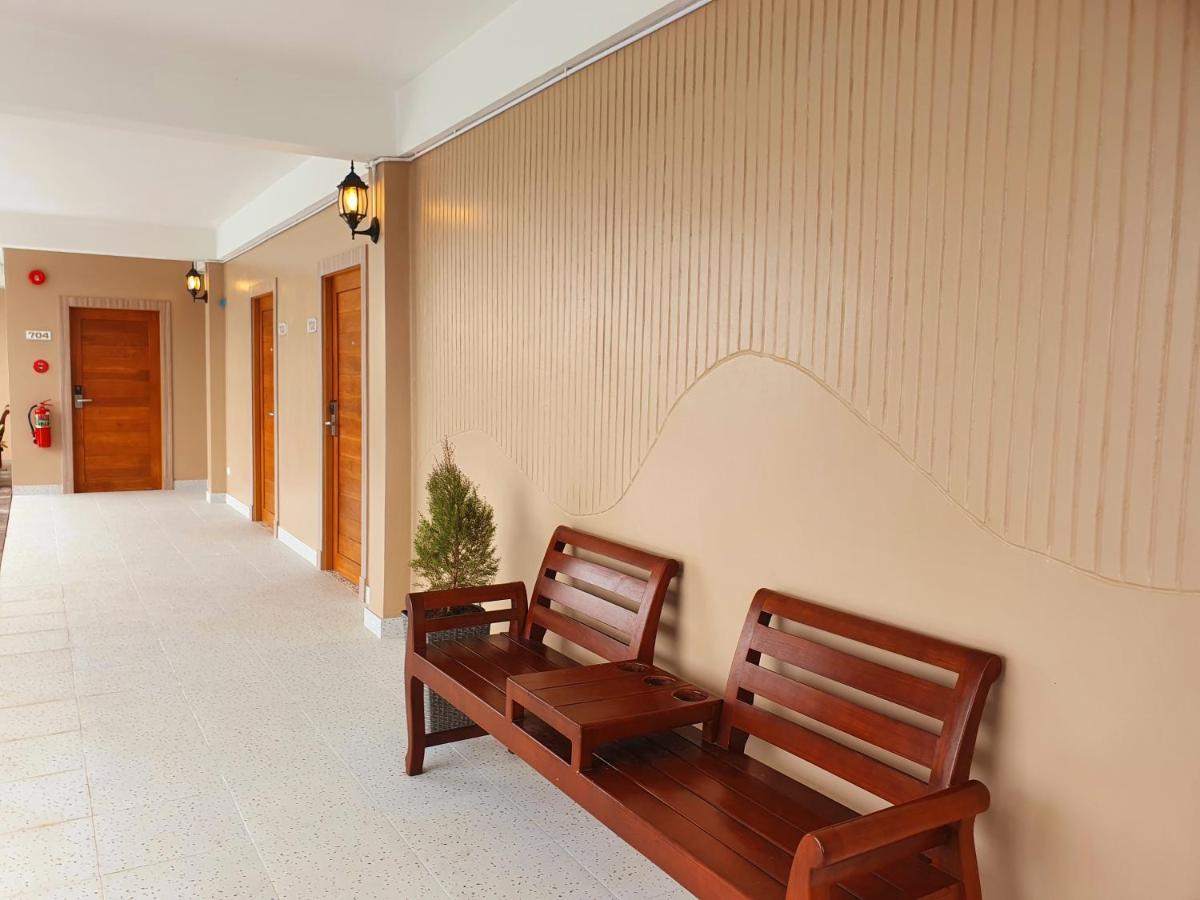 Usabai Riverside Boutique Hotel