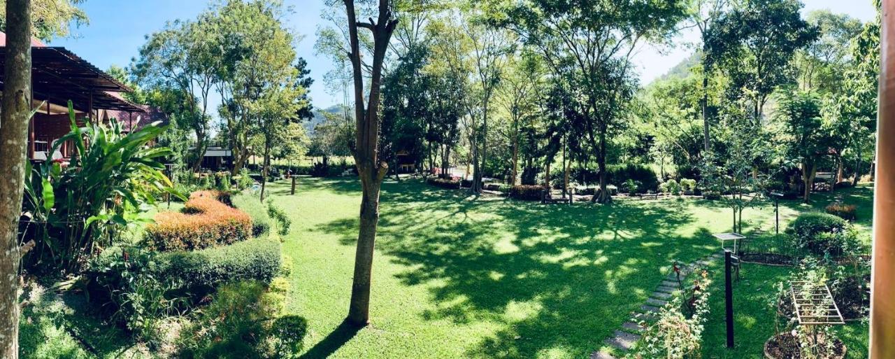 Moosiyard Hometel Khaoyai Mu Si