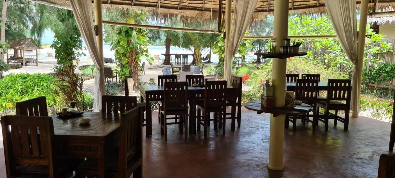 Hotel Angkana Adults Only 3*