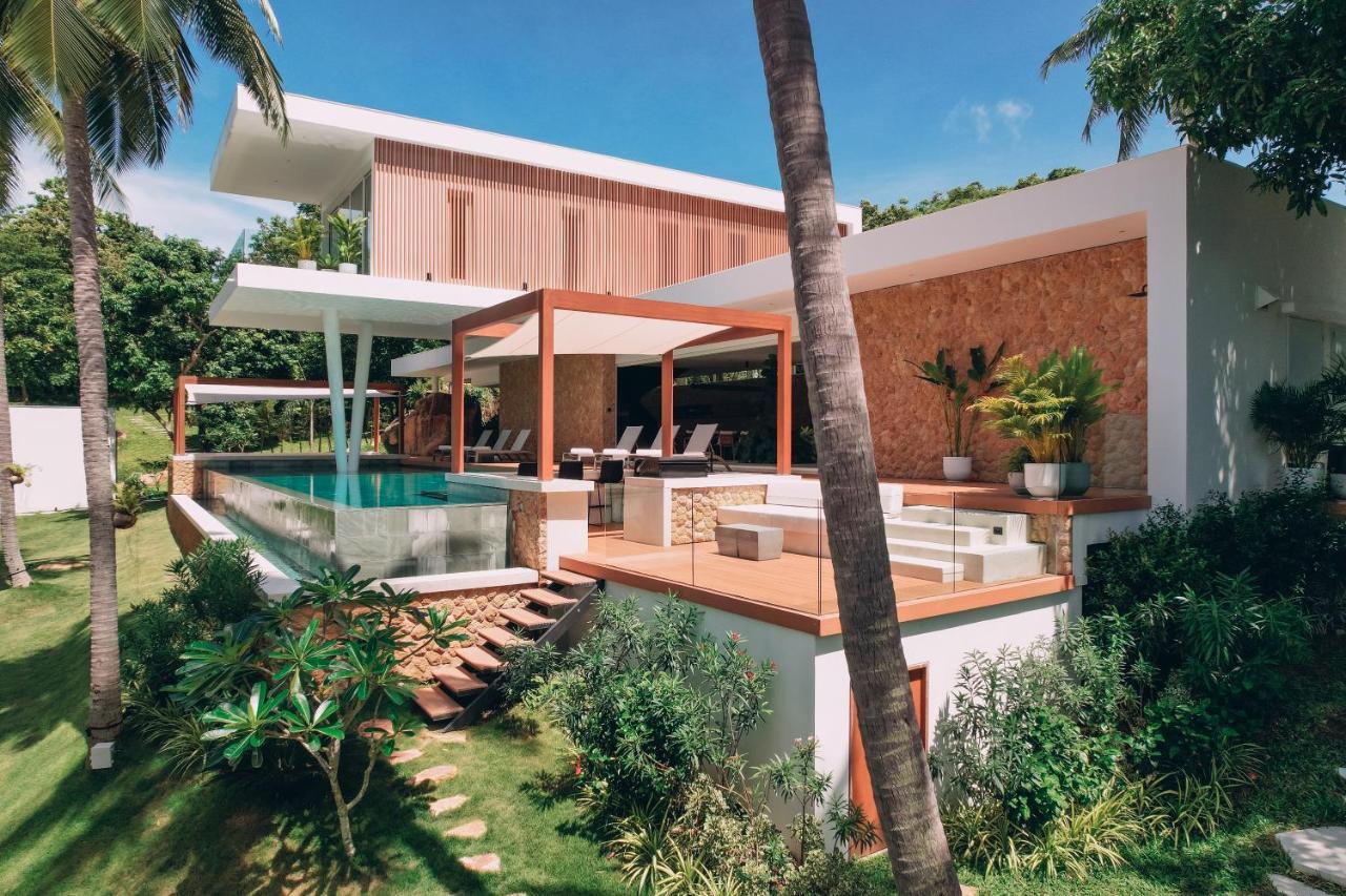 Anaia Villa *