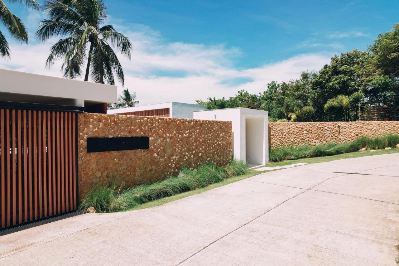 Anaia Villa *