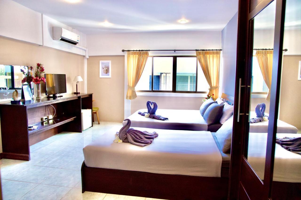 Guest house Golden By The Cha Am 2*
