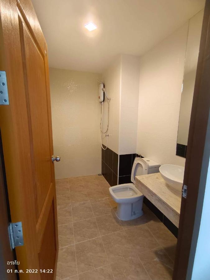 Apartment Trio Gems Condo, Pattaya Thailand