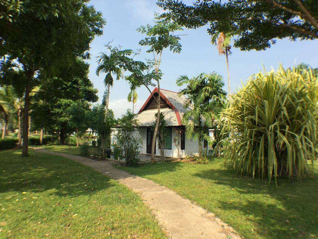 Bura Lumpai 3*