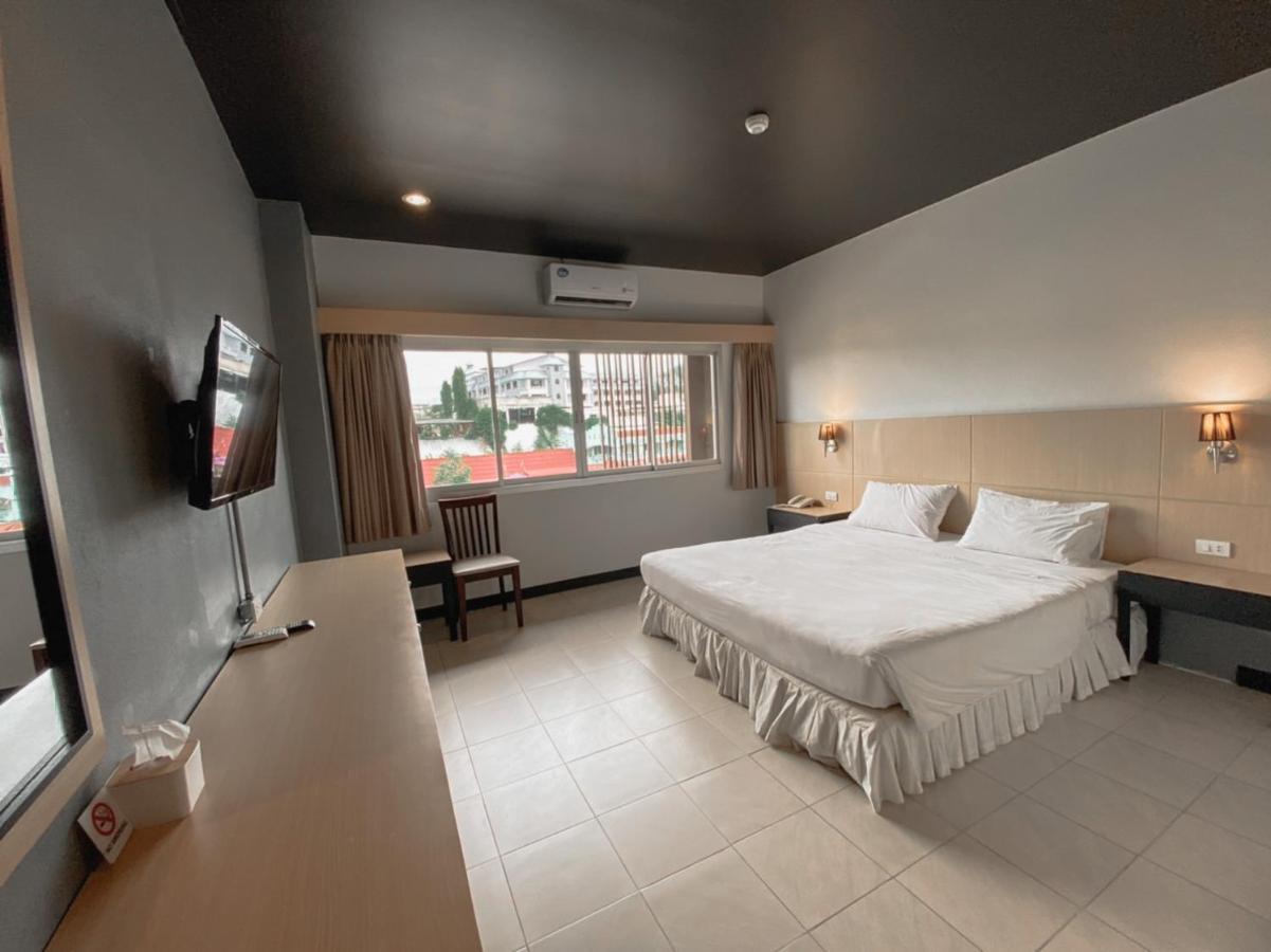 Garden View Hotel 3*