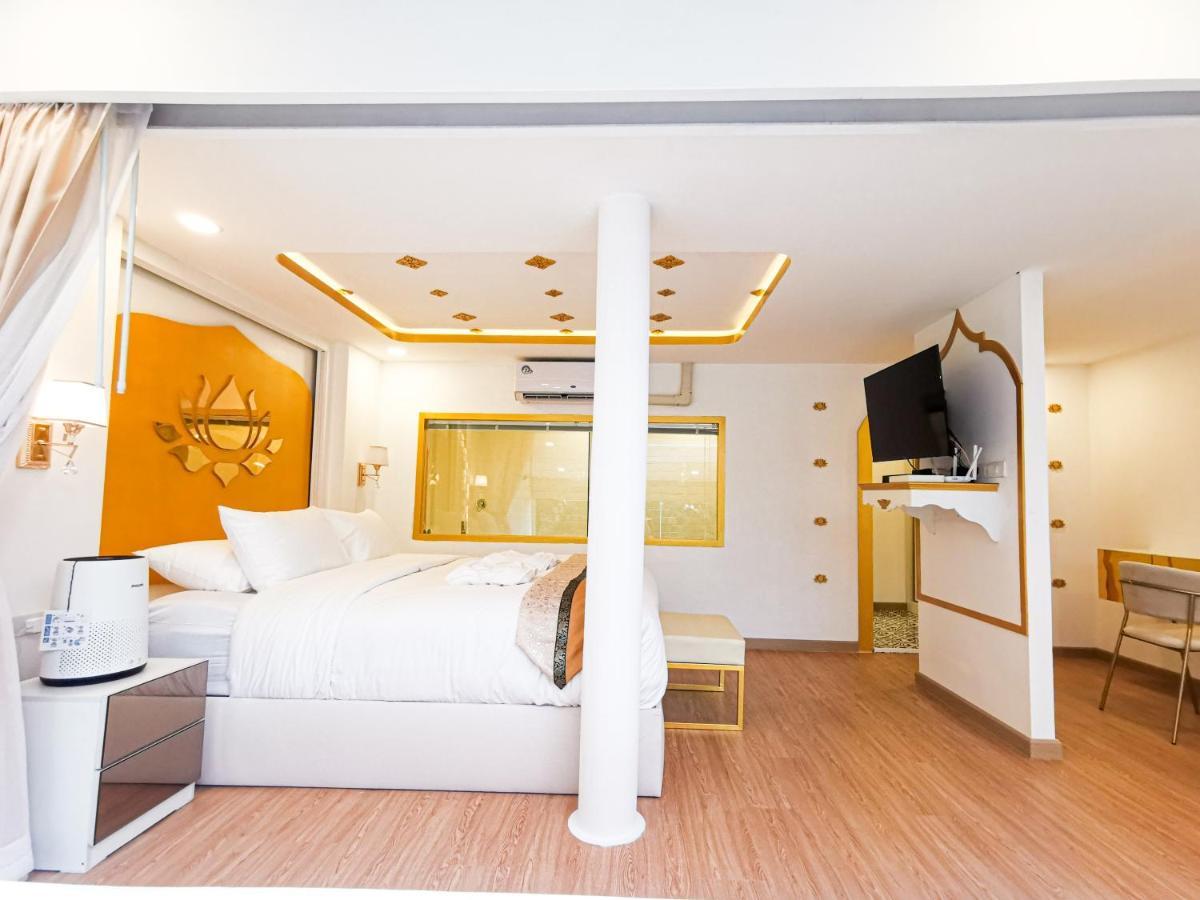 Homestay One Dhatu Premium *