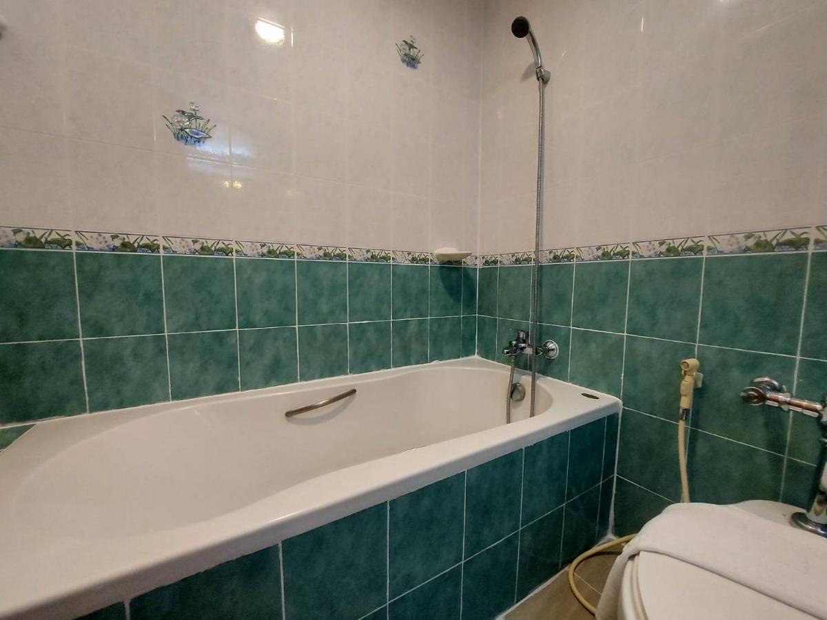 M Danok Hotel 4*