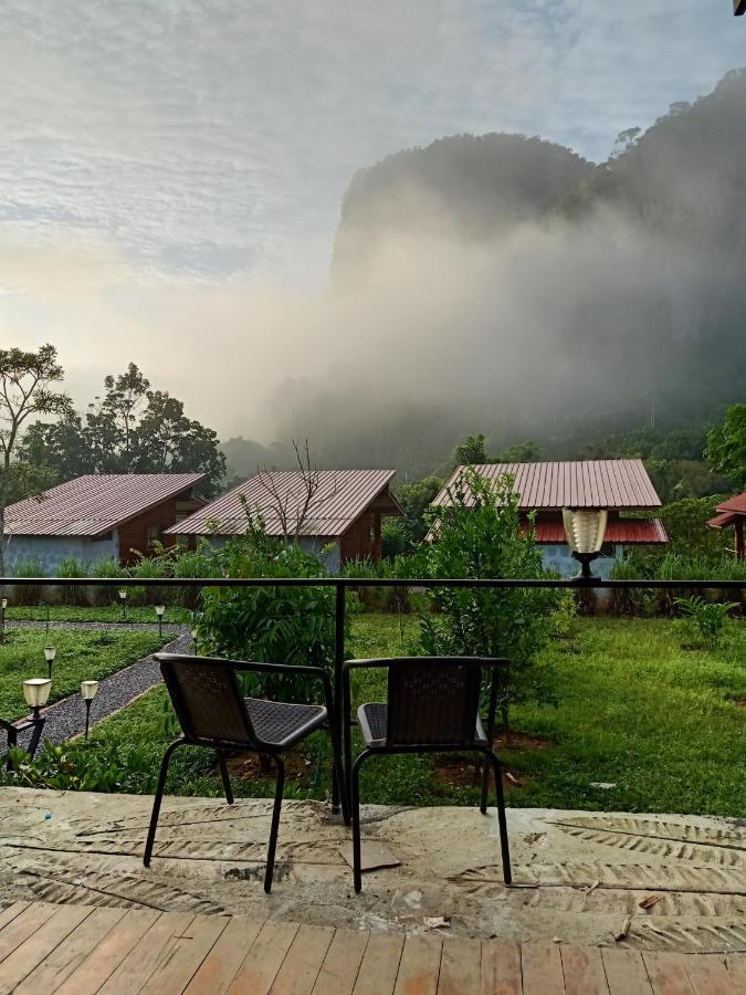 Bansuanphutarn Hotel