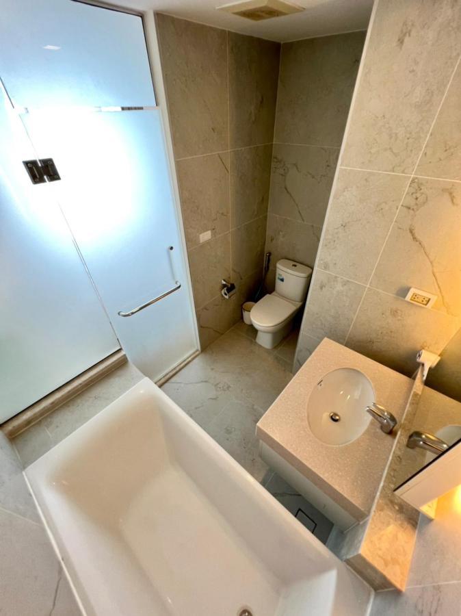 The Astra 2 Bedrooms By Ping Apartment Chiang Mai