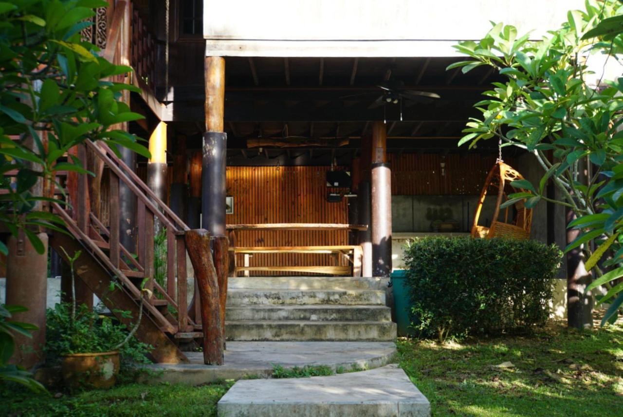 Baanrai Khunya บ้านไร่คุณย่า Resort