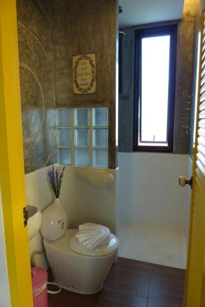 Apartment Be My Guest Hip Phuket