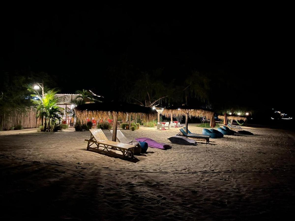 Resort Seaesta Baan Tai