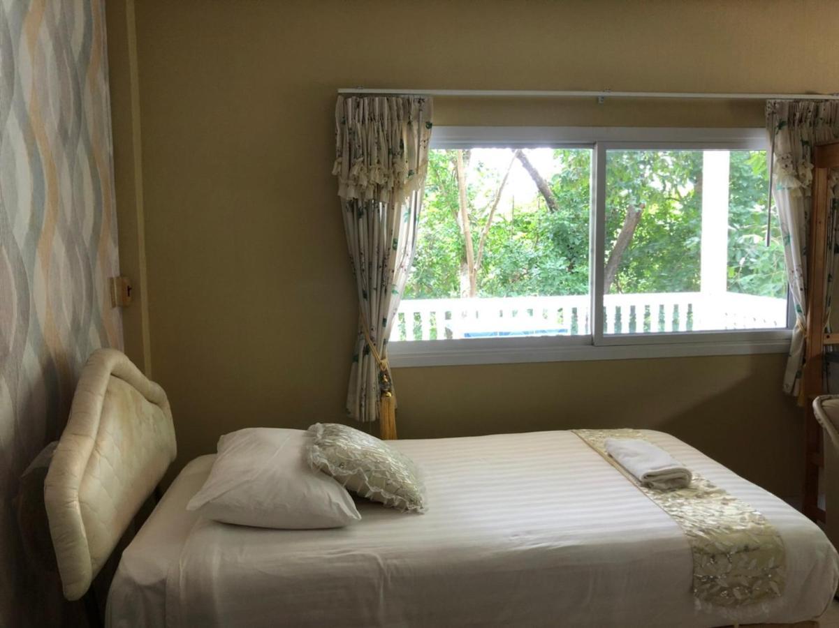 Resort Saiyok River House 3*