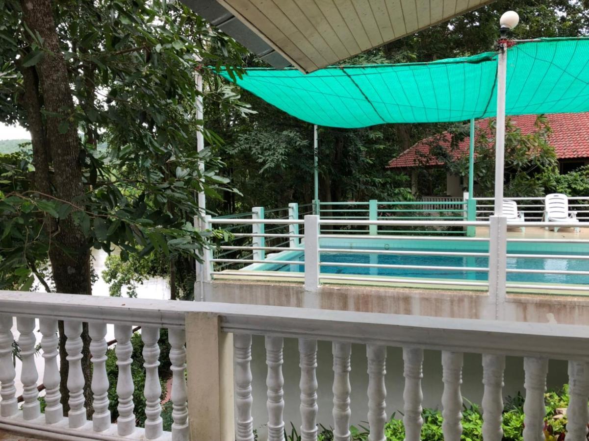 Saiyok River House Sai Yok