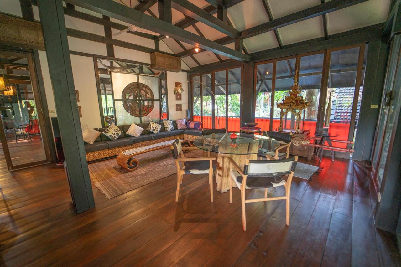 Resort Baan Suan เฮือนพักบ้านสวน