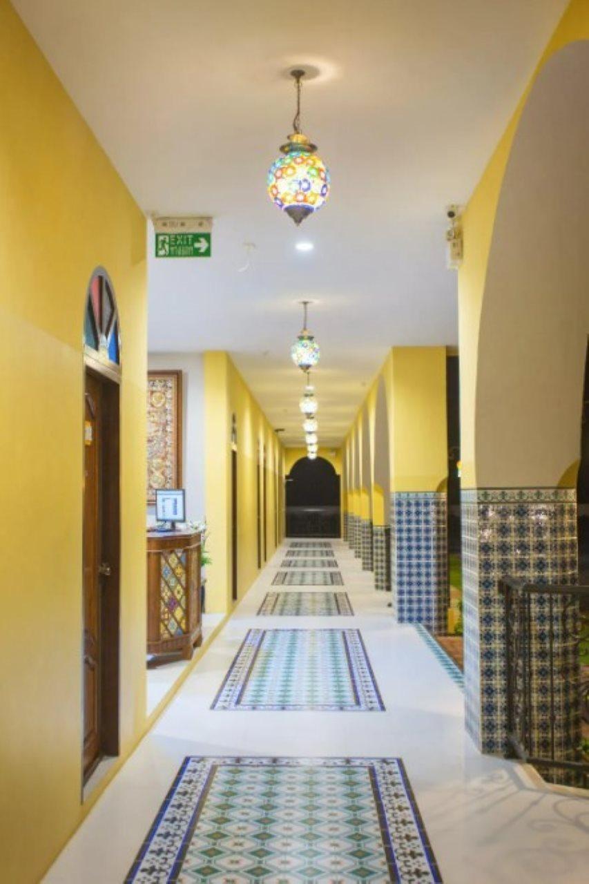 La Reina Maroc เขาใหญ่