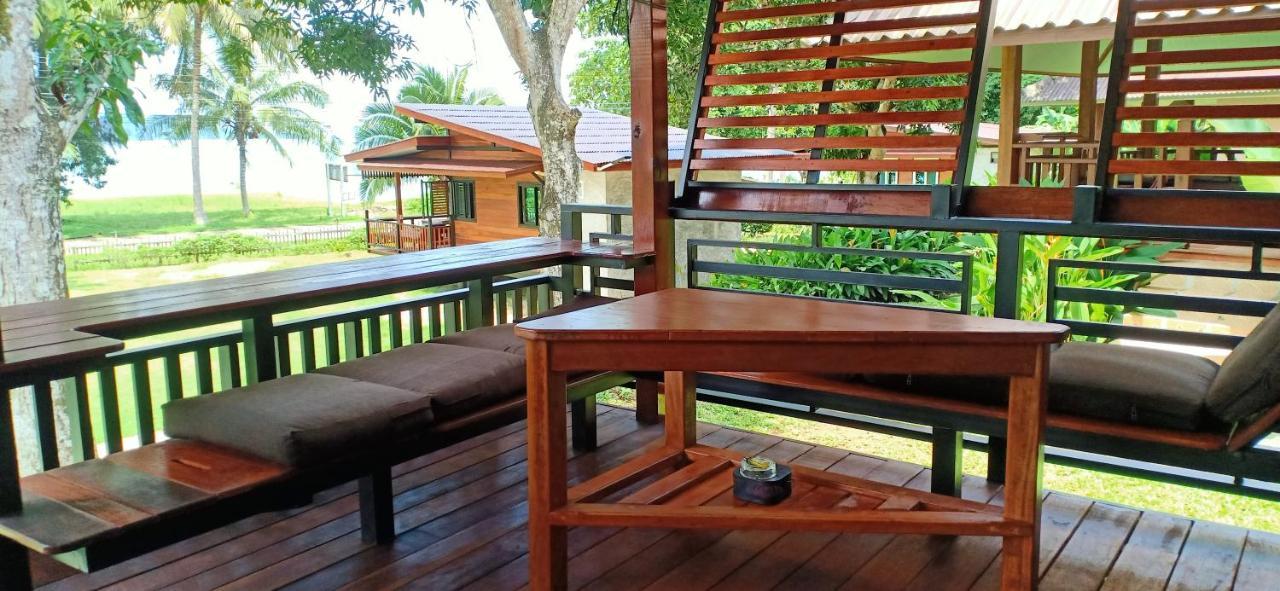 Suntisook Resort 2*