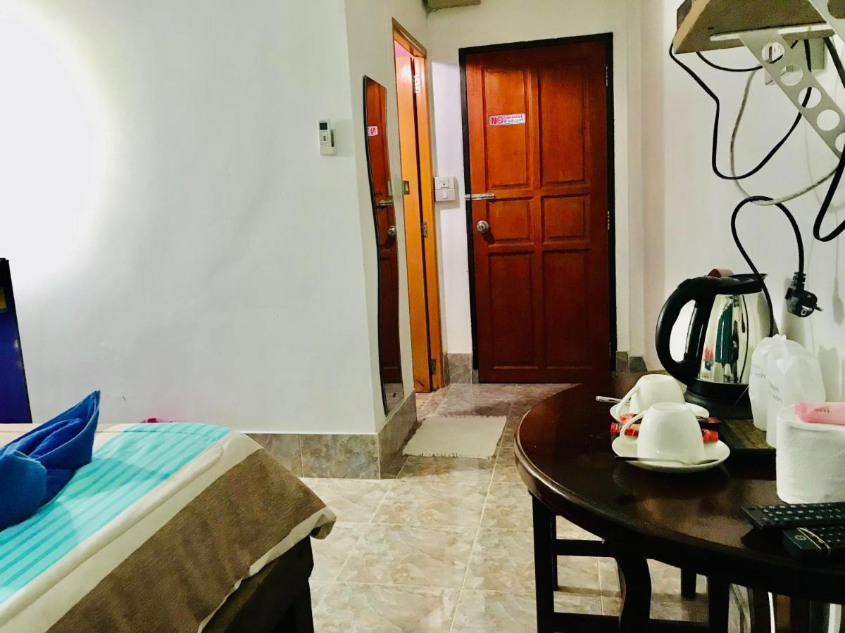 Miss Hong House Guest house