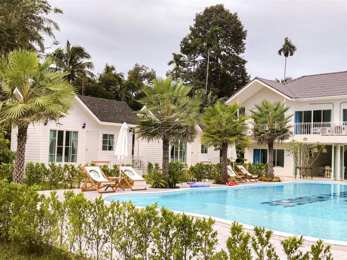 Thirty Tree Garden House