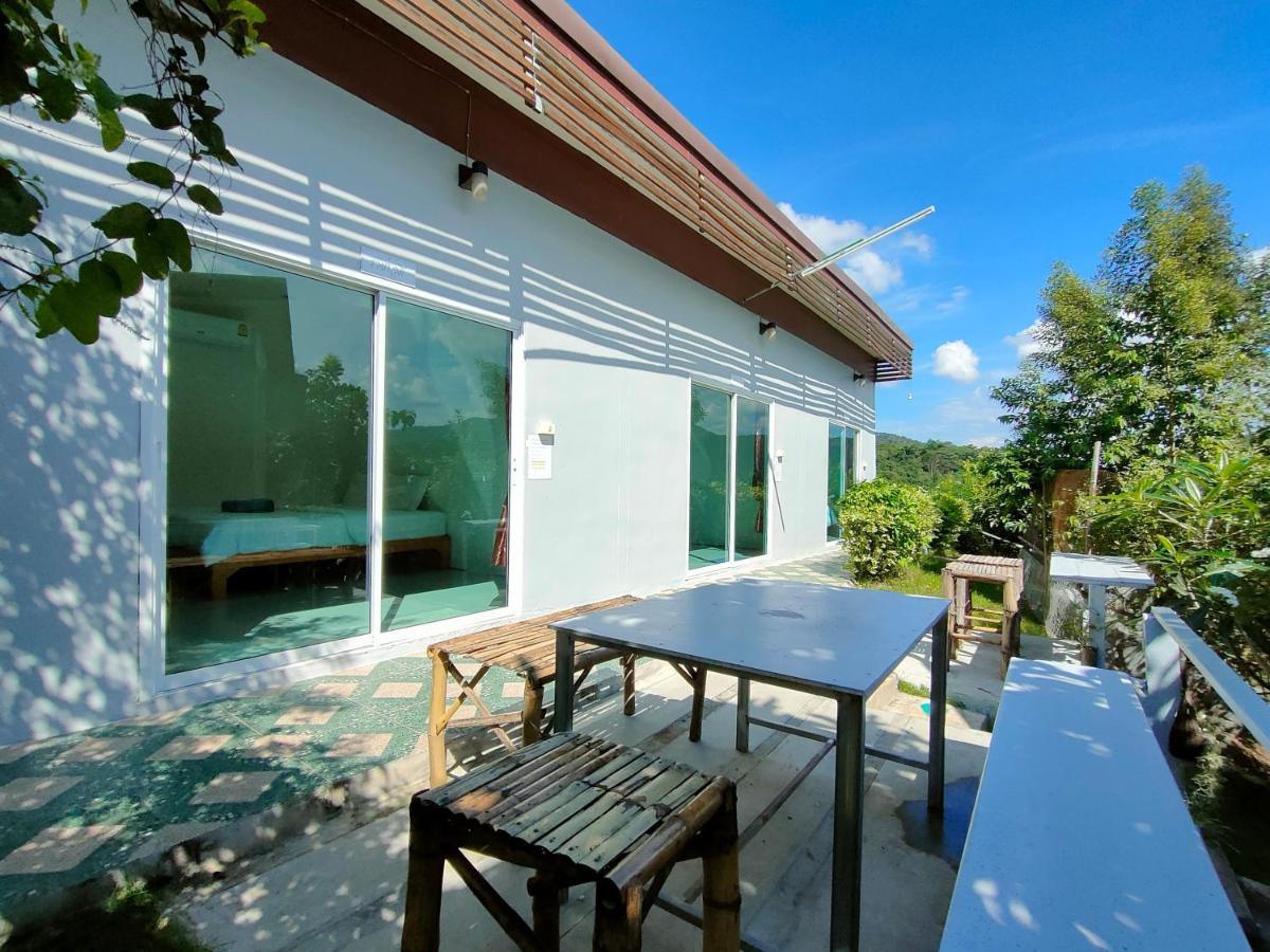 Baan Mai Hom Guest house Suan Phueng