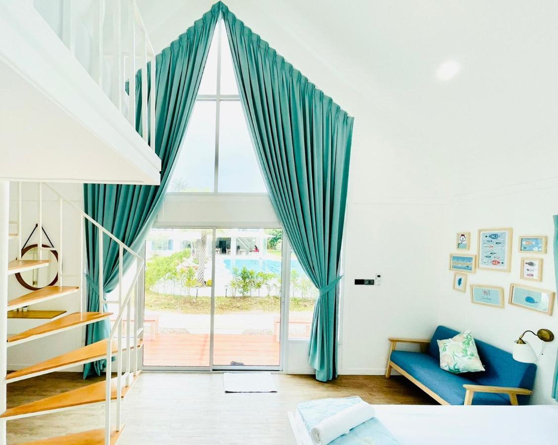 Hostel Thirty Tree Garden House