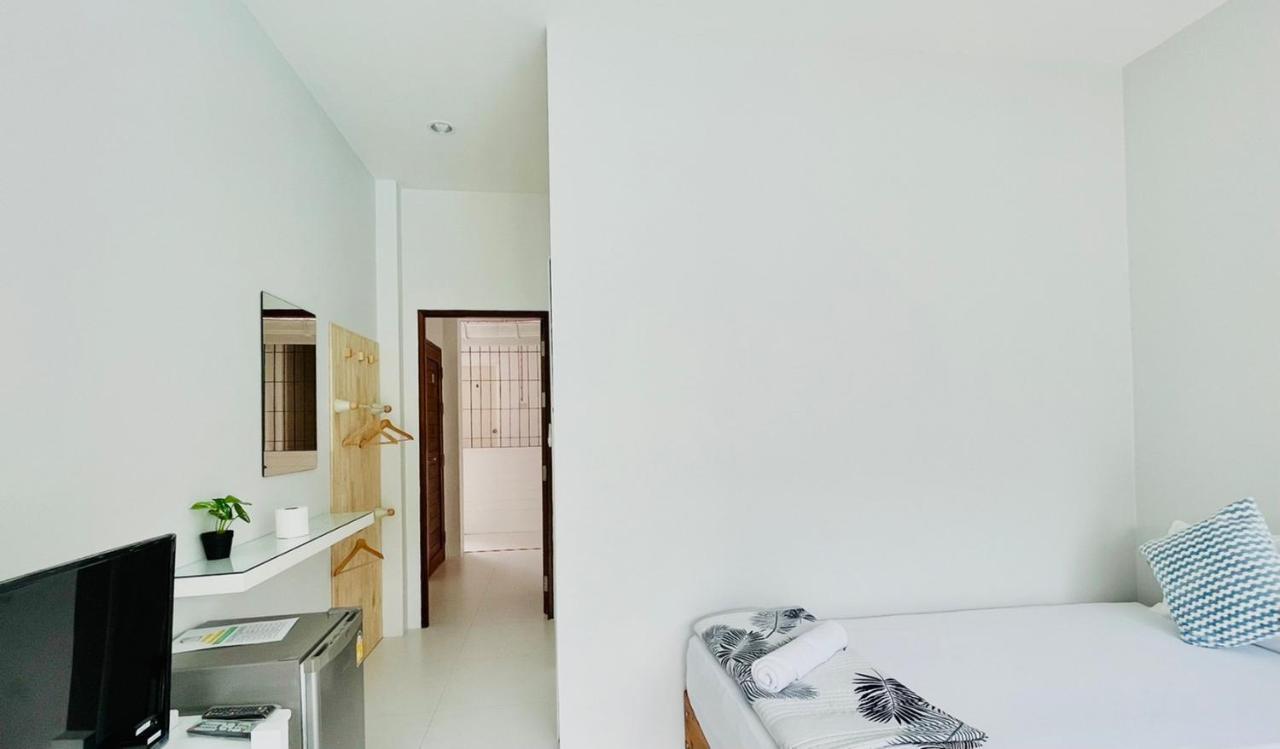 Thirty Tree Garden House