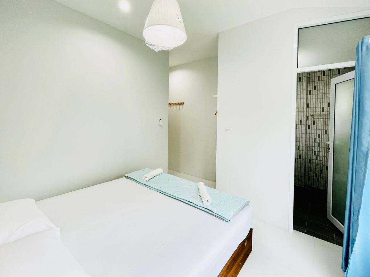 Hostel Thirty Tree Garden House *