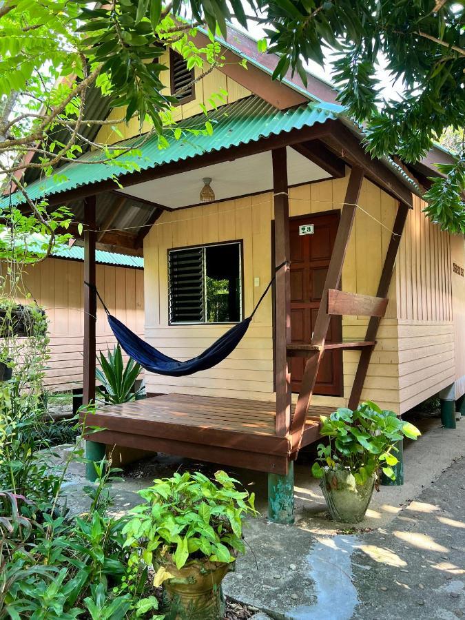 Sandee Holiday park Thong Nai Pan Noi